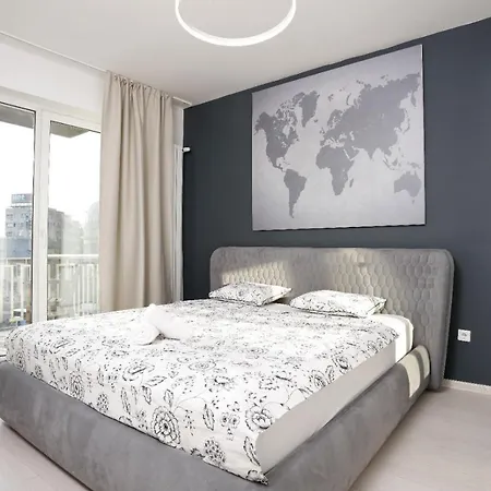 2 Bedroom Apartment With Amazing View In City Center Bucharest Exterior photo
