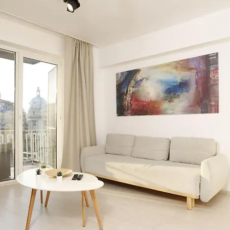 2 Bedroom Apartment With Amazing View In City Center Bucharest Exterior photo
